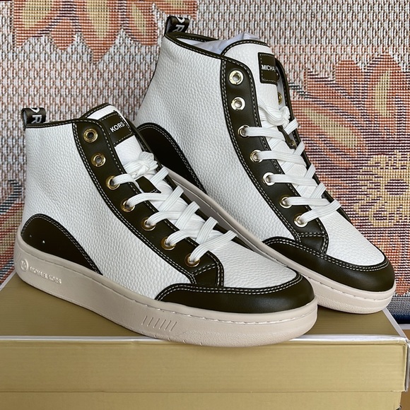 MICHAEL KORS SHEA MID HIGH TOP
FAUX LEATHER
49F3SHFESL
OLIVE
New - Picture 5 of 16